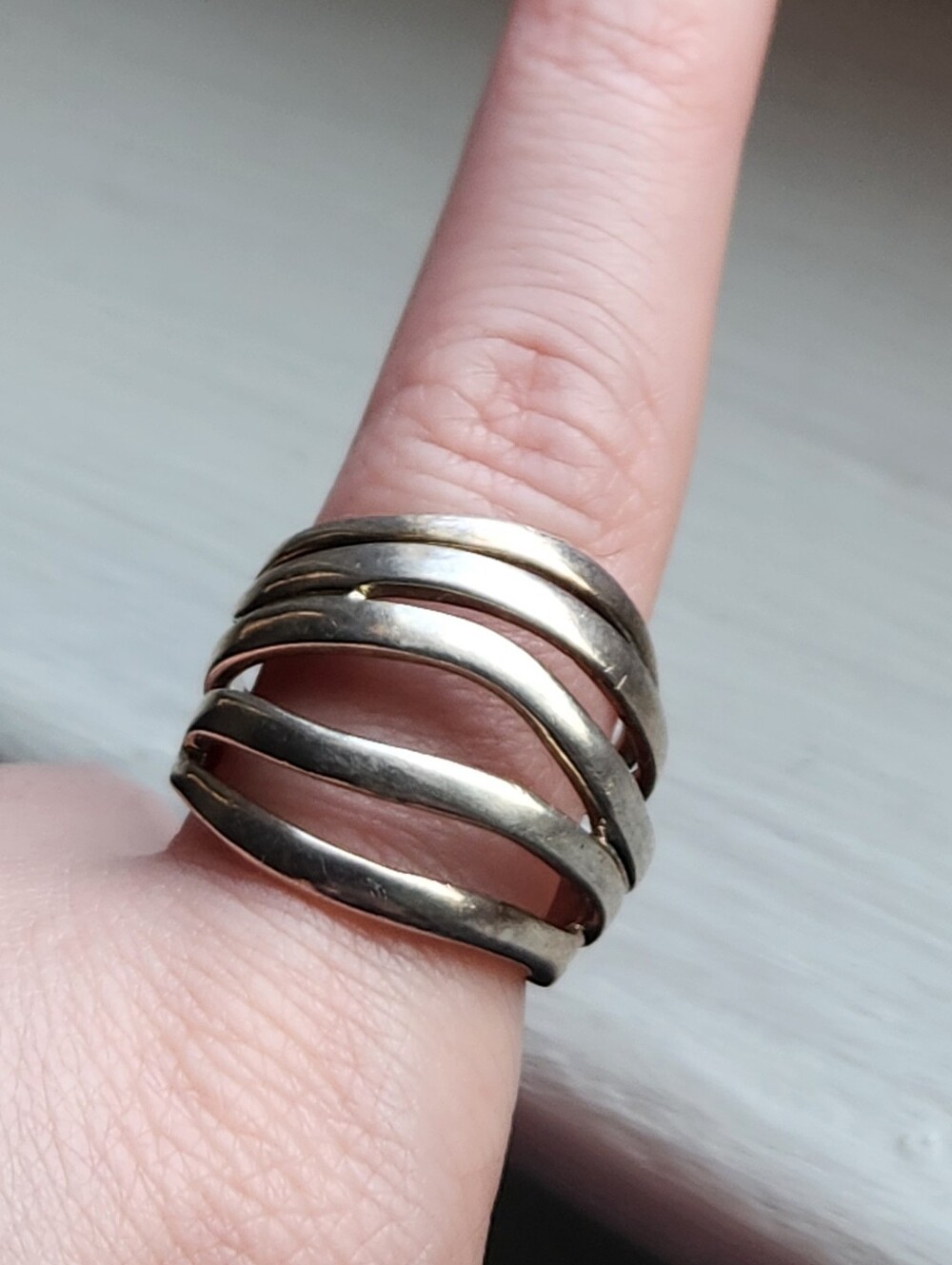 SIGNED ROBERT LEE MORRIS STERLING MULTI BAND DOME RING SZ 8